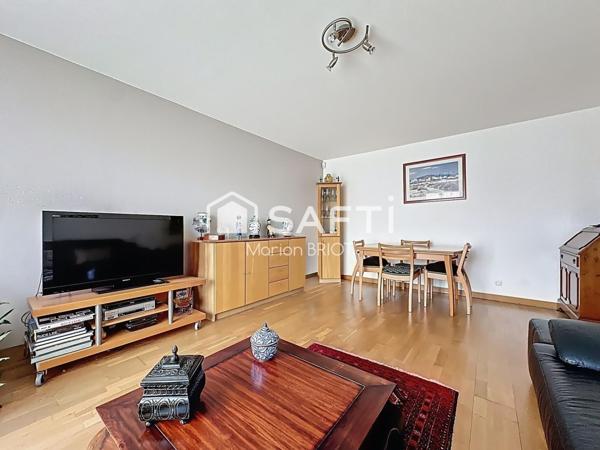 2 pièces dans une résidence Kaufman !