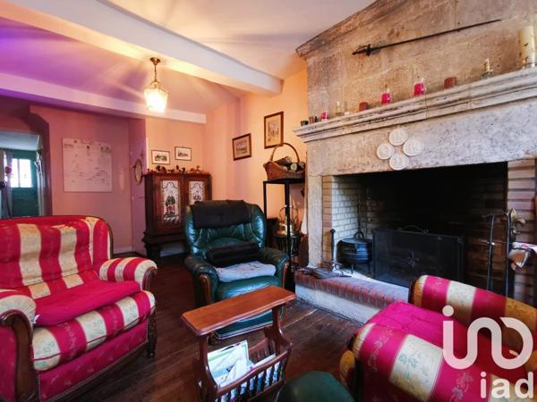 Maison 8 pièces de 178 m² à Fontenay-le-Comte (85200)