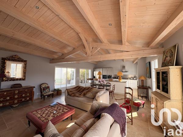 Maison 6 pièces de 129 m² à Sainte-Marie-de-Ré (17740)