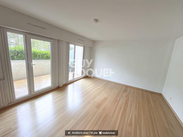 Local professionnel Chelles 1 pièce 39.64 m2