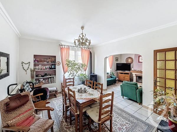 Maison à vendre  6 pièces - 136,42 m 2   CHENOVE  - 21