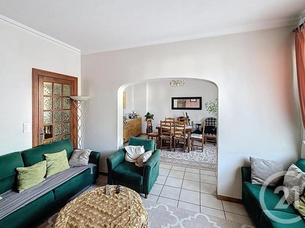 Maison à vendre  6 pièces - 136,42 m 2   CHENOVE  - 21