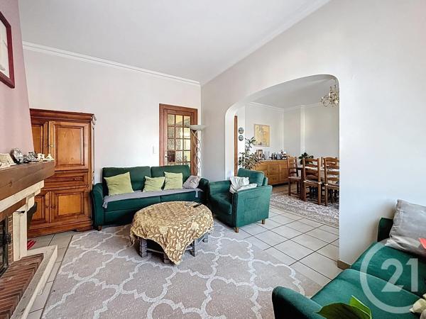 Maison à vendre  6 pièces - 136,42 m 2   CHENOVE  - 21