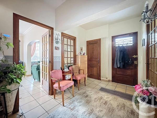 Maison à vendre  6 pièces - 136,42 m 2   CHENOVE  - 21