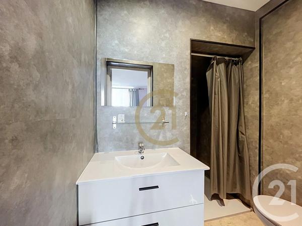 Maison à vendre  9 pièces - 156 m 2   LURE  - 70