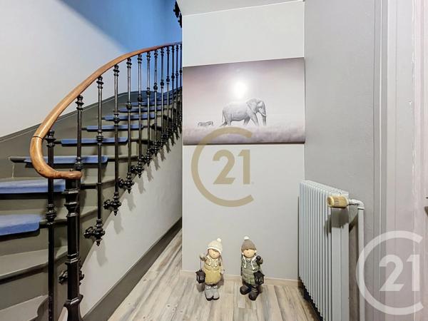 Maison à vendre  9 pièces - 156 m 2   LURE  - 70