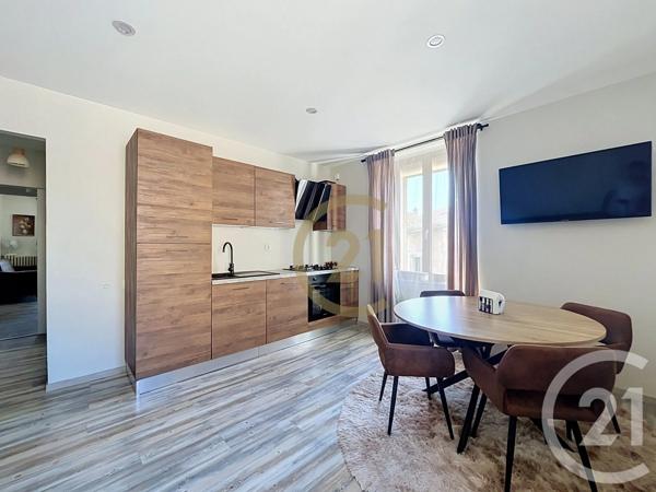 Maison à vendre  9 pièces - 156 m 2   LURE  - 70