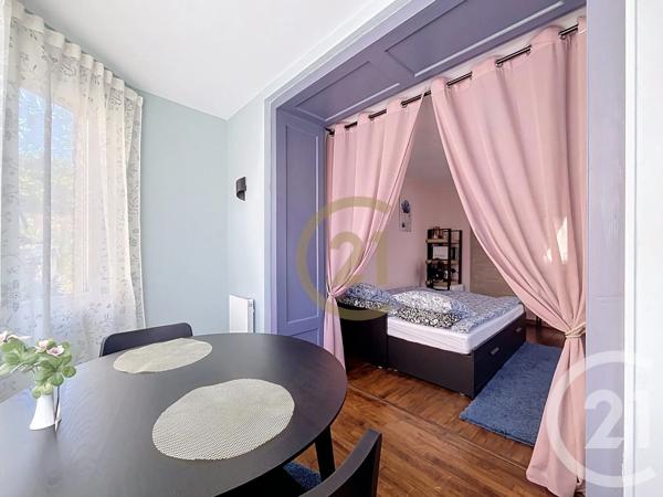Maison à vendre  9 pièces - 156 m 2   LURE  - 70