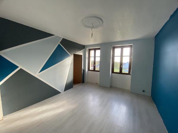 Maison à vendre 66 780 € Saint-Pardoux-les-Cards 3 p 75 m² DPE G