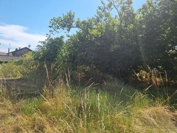 Terrain Amberieu En Bugey 1045 m2