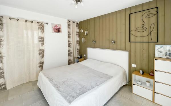 Maison à vendre    7 pièces •  Le Bois-Plage-en-Ré