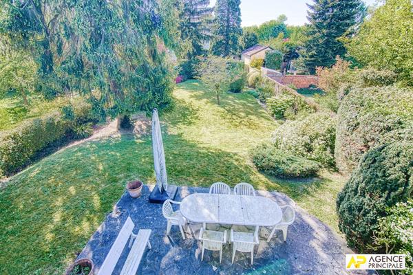 Versailles Glatigny Maison 6 pièces 130 m² habitables sur une parcelle de 1063 m² €1 299 000 ** - Référence 27649