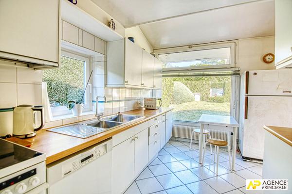 Versailles Glatigny Maison 6 pièces 130 m² habitables sur une parcelle de 1063 m² €1 299 000 ** - Référence 27649