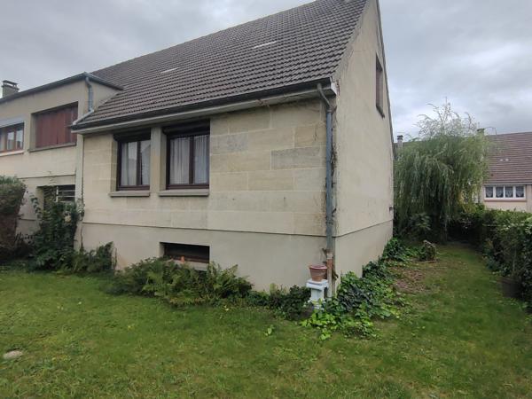 JOLIE MAISON DE CHARME A RENOVER DE 110 M² HAB SUR 250 M² DE TERRAIN CLOS AU CALME PROCHE DE TOUTES COMMODITES Beauvais (60000)