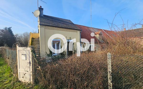 Maison à vendre    2 pièces •  Charmes