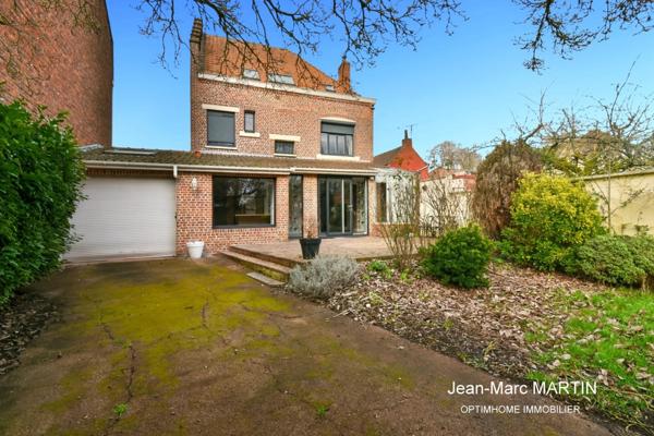 Maison à vendre à La Gorgue – Propriété bourgeoise familiale avec piscine couverte, pool house aménagé et environ 3 000 m² de terrain