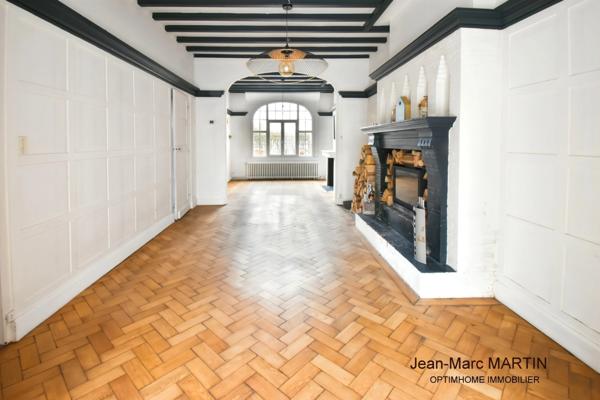 Maison à vendre à La Gorgue – Propriété bourgeoise familiale avec piscine couverte, pool house aménagé et environ 3 000 m² de terrain