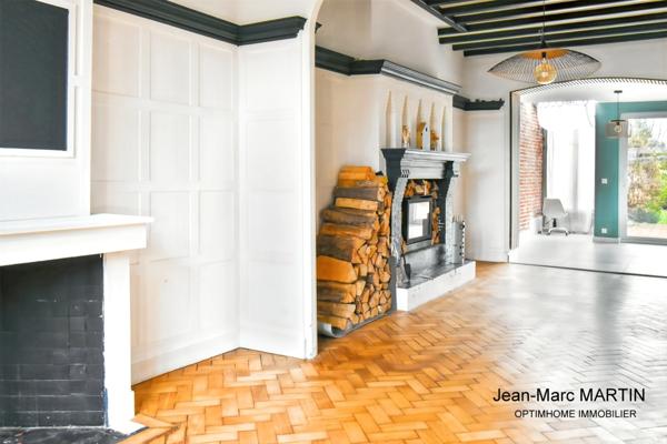 Maison à vendre à La Gorgue – Propriété bourgeoise familiale avec piscine couverte, pool house aménagé et environ 3 000 m² de terrain