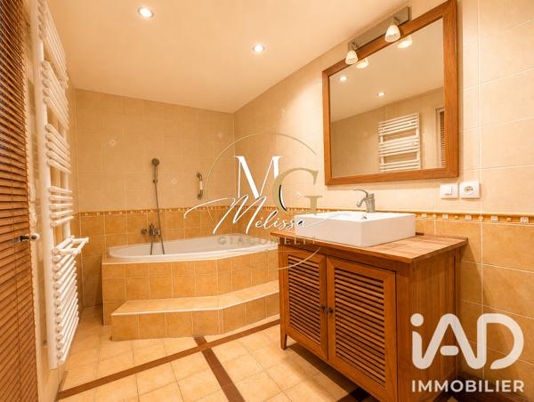 Location maison 6 pièces 110 m² Guillerval