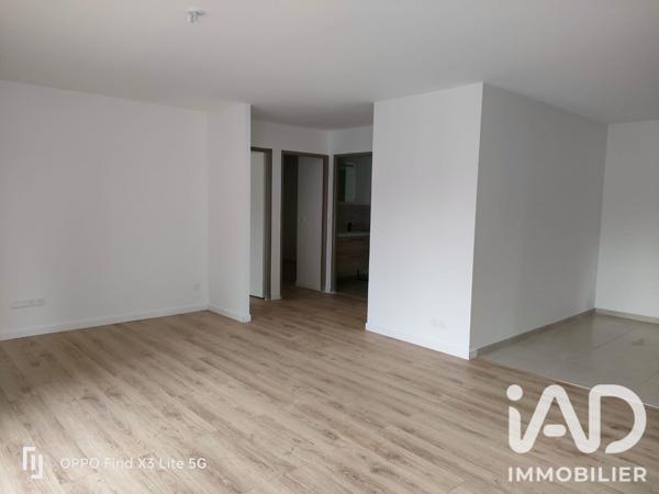Location appartement 3 pièces 76 m² Bagneaux-sur-Loing