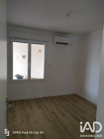 Location appartement 3 pièces 76 m² Bagneaux-sur-Loing