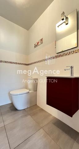 Maison à BEAUMONT-SUR-SARTHE, 72170 - 6 pièces 170m²