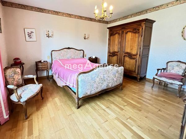 Maison à BEAUMONT-SUR-SARTHE, 72170 - 6 pièces 170m²