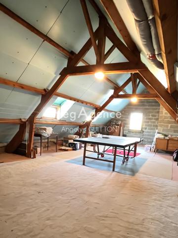 Maison à BEAUMONT-SUR-SARTHE, 72170 - 6 pièces 170m²