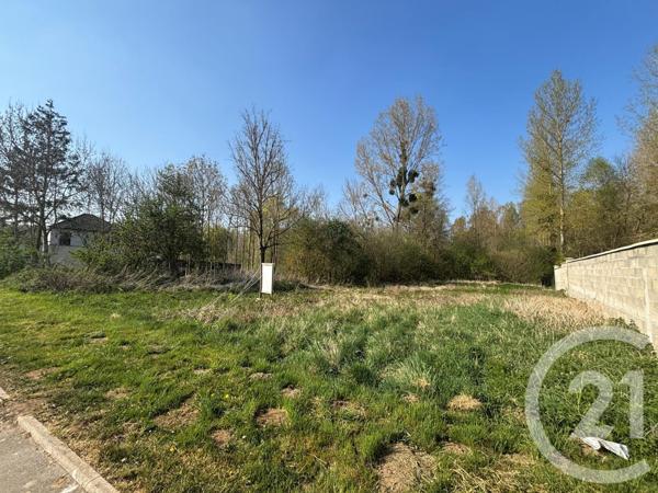 Terrain à vendre  1734 m2 BAUGY - 60