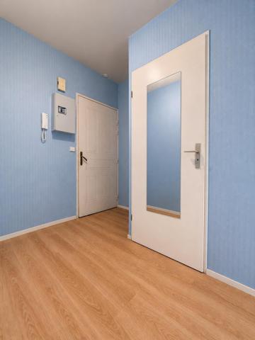 2 pièces à rénover, 1er étage, petite copropriété