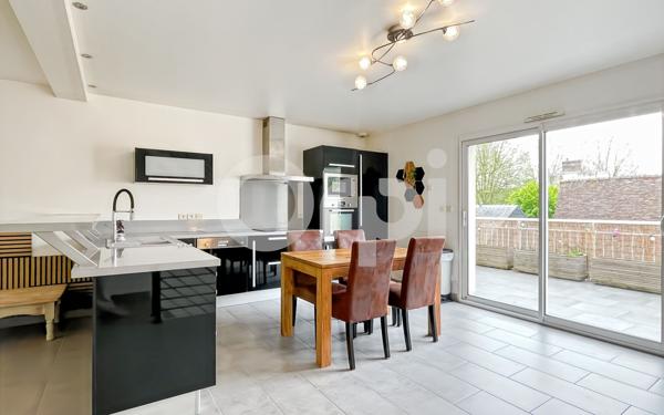 Maison à vendre    4 pièces •  Évreux