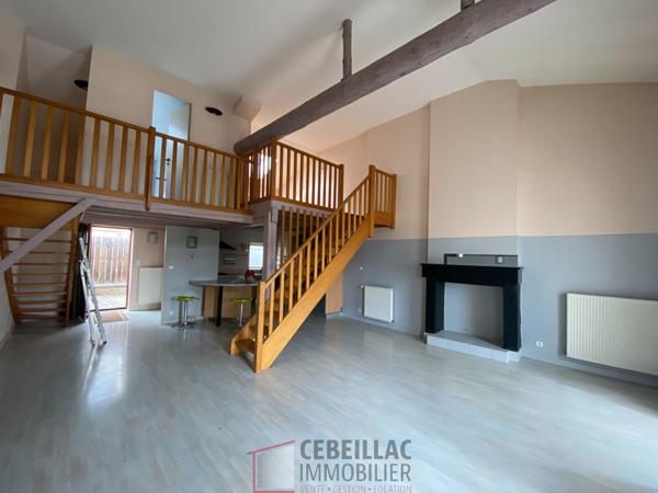 Immeuble 300 m²