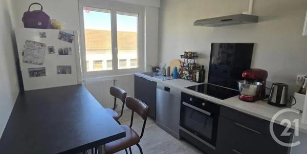 Immeuble à vendre  255 m 2   LE CREUSOT  - 71