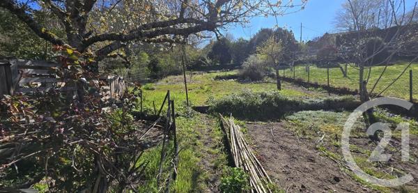 Immeuble à vendre  255 m 2   LE CREUSOT  - 71