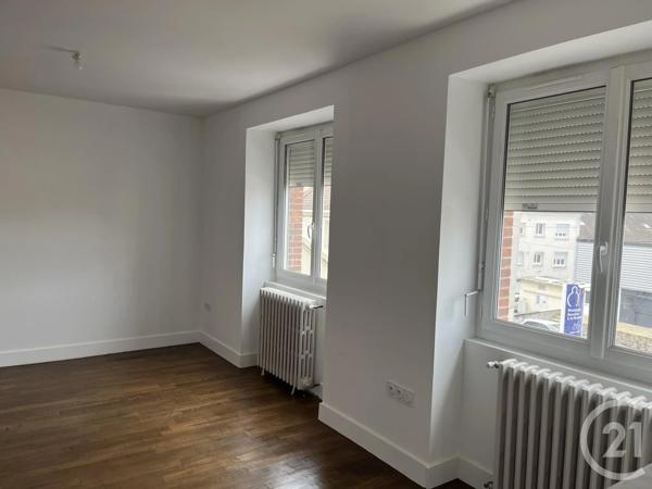 Immeuble à vendre  255 m 2   LE CREUSOT  - 71