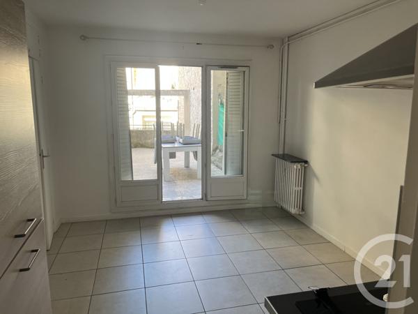 Appartement T2 à vendre  2 pièces - 34,84 m2 MARSEILLE - 13005