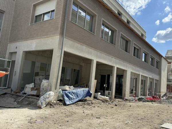 TOURS HYPERCENTRE BUREAUX COMMERCIAUX A VENDRE 178 M² PROXIMITE GARE ET TRANSPORTS