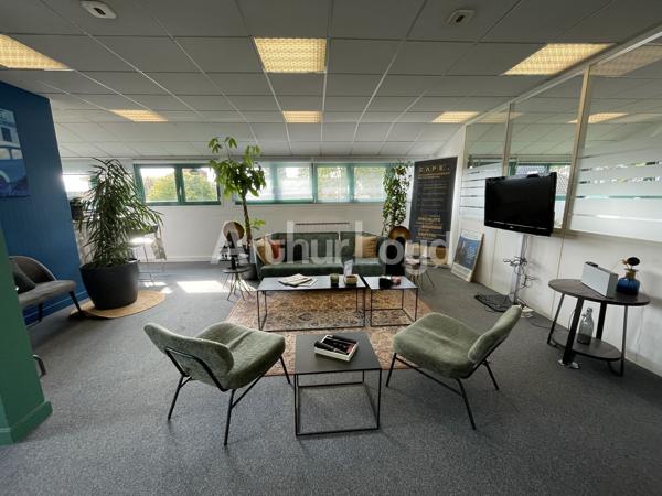 Bureaux à louer à Mouvaux - Espaces lumineux, fonctionnels et prêts à l'emploi