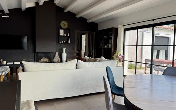 Maison à vendre    5 pièces •  Rivedoux-Plage