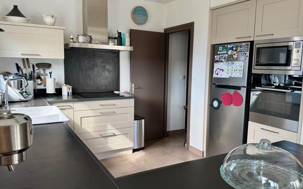 Maison à vendre    5 pièces •  Rivedoux-Plage