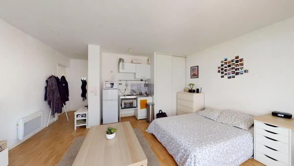 Location Appartement 1 pièces 28 m2 à Corbeil-Essonnes