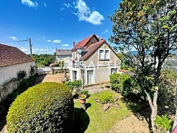 Bien Atypique de 20ème siècle par son Architecture