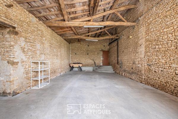 Propriété de caractère avec longère, logement d’amis et grange