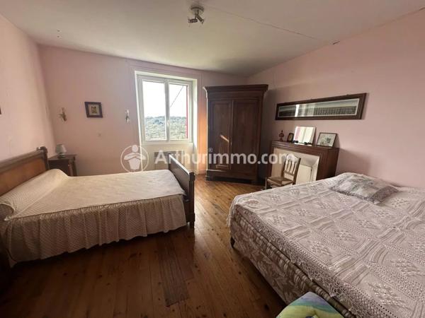 Vente Maison 3 pièces 82 m2 à Neuvic