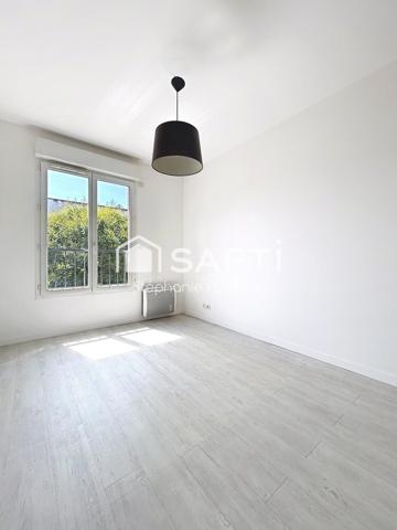 Proche du RER A de Bry, balcon avec belle exposition