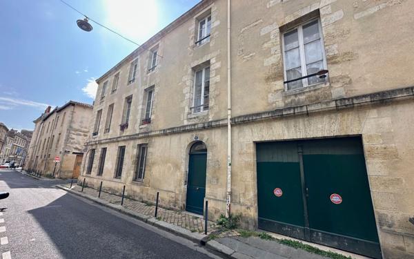 Appartement à vendre    2 pièces • 36,24 m2 Bordeaux