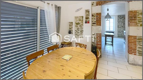 EXCLUSIVITE ! Maison 3Ch aux Charmes de l'Ancien + Dépendances en Pierre à Restaurer sur 969m² Divisible !