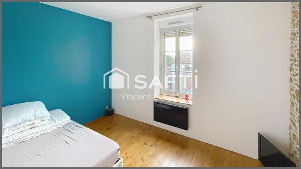 EXCLUSIVITE ! Maison 3Ch aux Charmes de l'Ancien + Dépendances en Pierre à Restaurer sur 969m² Divisible !