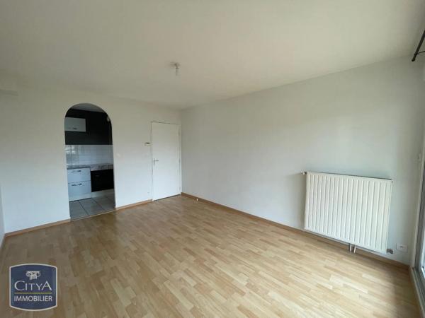 Appartement à louer 2 pièces 40.27m² Buxerolles (86180)