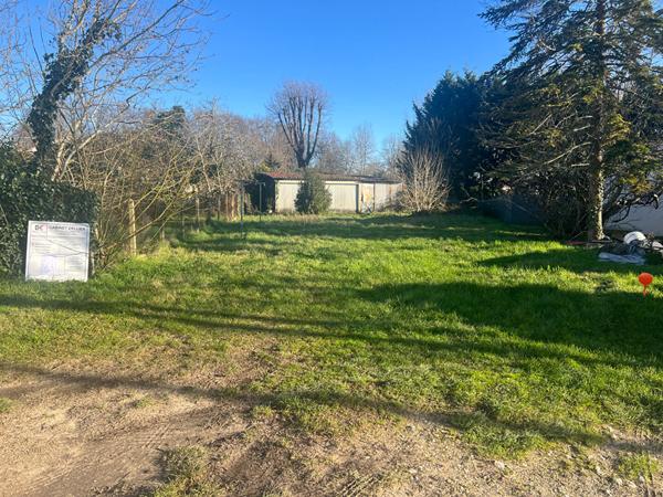 17200 ROYAN Terrain à bâtir !!